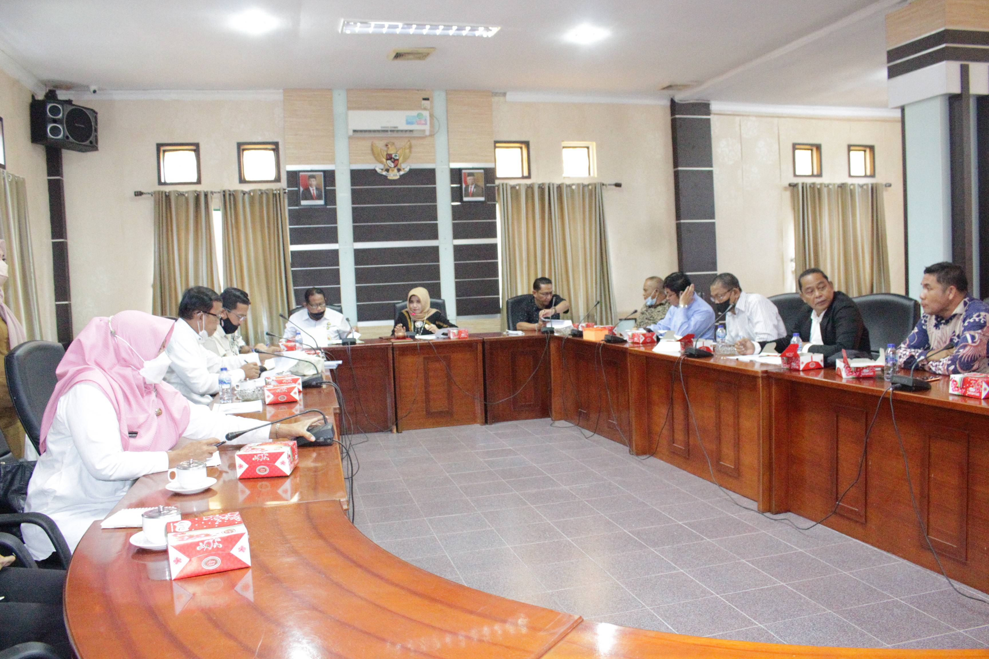 RAPAT KOMISI I BERSAMA PT WPK