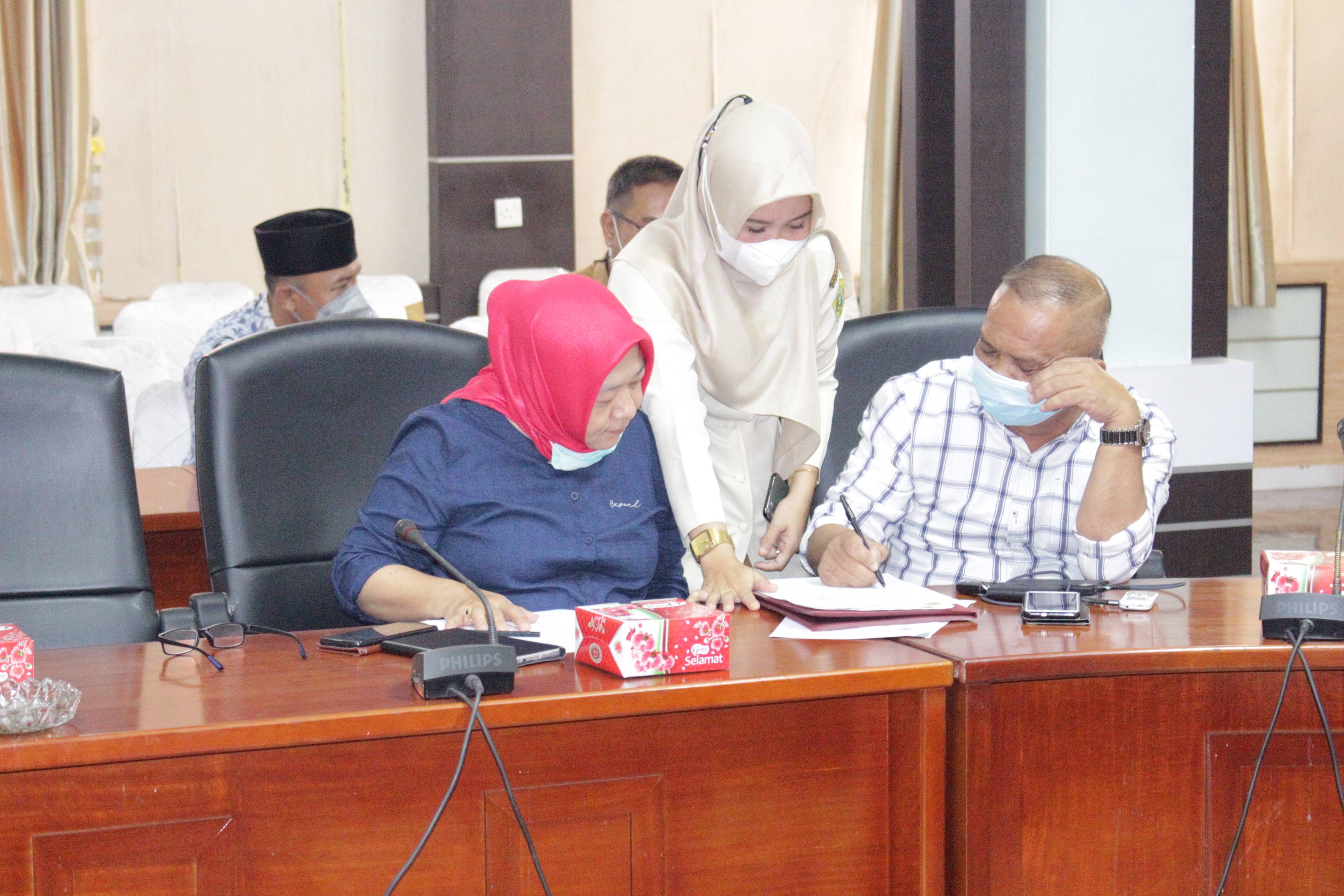 RAPAT KOMISI III BERSAMA PT. KSS & INDONESIA DAILY