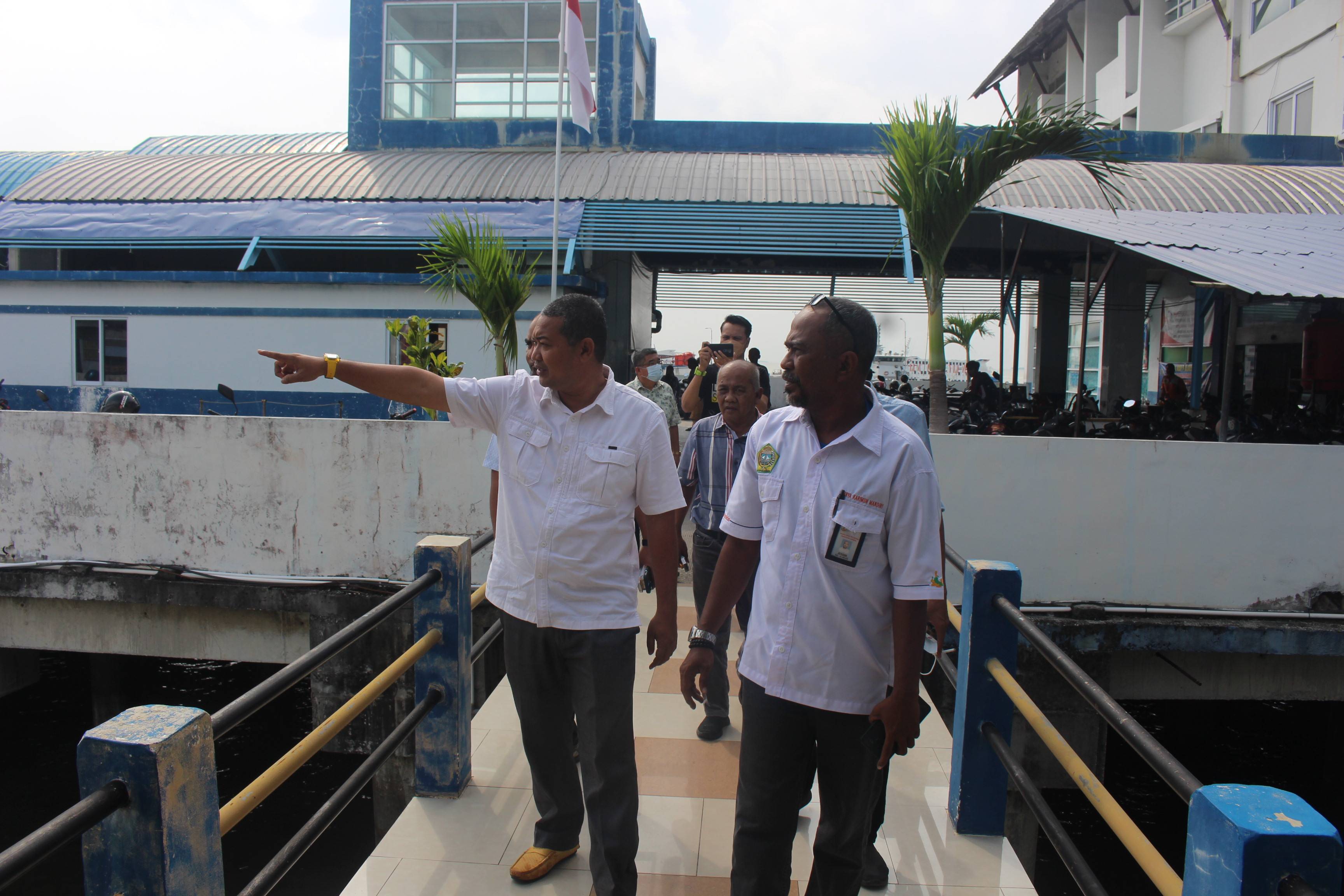 SIDAK KOMISI II DPRD KAB KARIMUN KE PELABUHAN SRI TANJUNG GELAM DAN PELABUHAN TANJUNG MAQOM SELAT BELIAH